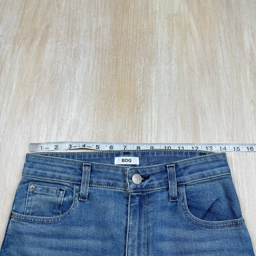 BDG Urban Outfitters High Rise Crop Kick Flare Casual Denim Edgy Grunge Jeans 27 - Picture 6 of 16